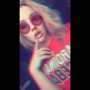 Meet your Posher, Alyssa